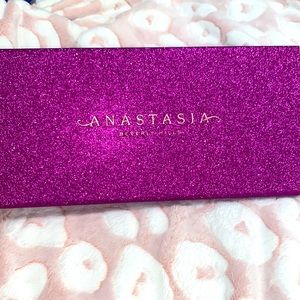 Anastasia lipstick kit